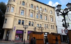 Modern Studio A Belvaros Koezepen Parkoloval- Kata Studioapartman